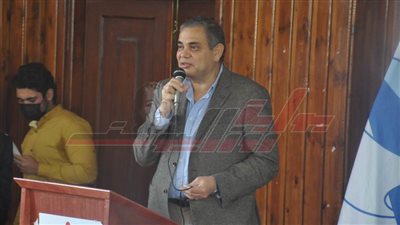 رئيس جامعة كفر الشيخ يشهد استقبال الطلاب الجدد والوافدين بكلية طب الفم والأسنان