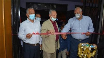 محافظ الوادي الجديد يفتتح مركز الخدمة التموينية المتطور بمدينة موط بالداخلة