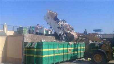 نقل ٣ آلاف طن قمامة لمصانع تدوير المخلفات في حملة بالبحيرة