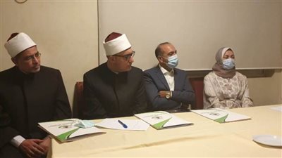 وفد الأزهر يعقد ندوة مشتركة مع مجلس أمناء جامعة الاستقامة بنيجيريا 