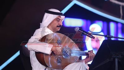 عبادي الجوهر يهدي أغنية لمصر في أولى مشاركاته بالموسيقى العربية