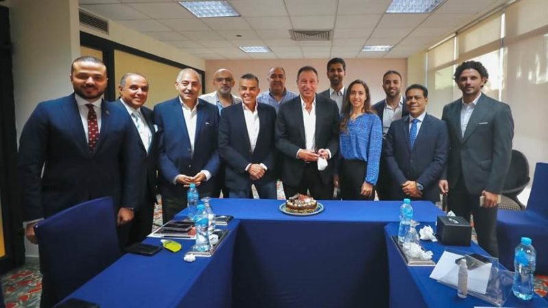 الخطيب وقائمته في