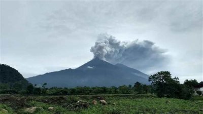 الشرق الأقصى الروسي يشهد زلزالا وثوران بركان انتشر رماده على مسافة 600 كلم