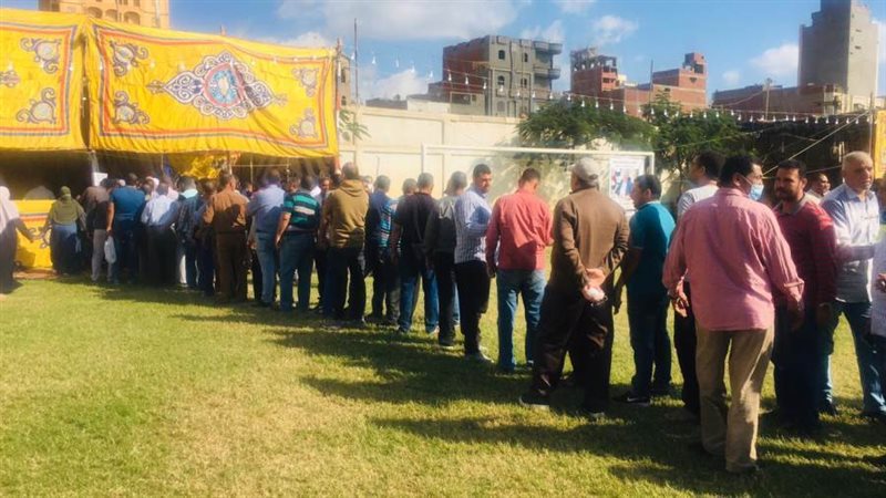 توافد الاعضاء