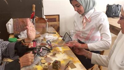 دورة تدريبية عن صناعة الحلي من النحاس والفضة بكفر الشيخ 
