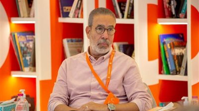مدحت العدل: هناك أزمة في الكتابة.. والسيناريو علم بحد ذاته