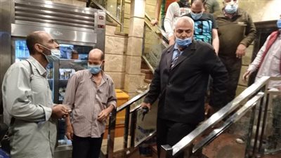 تحرير 37 مخالفة خلال حملات لمتابعة الإجراءات الاحترازية بالمنيا