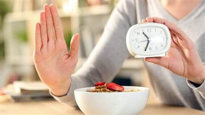 كيف تحافظ على خسارة وزنك بعد الصيام المتقطع؟ 5 طرق تساعدك