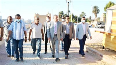 محافظ سوهاج يتفقد أعمال إنشاء مشروع 