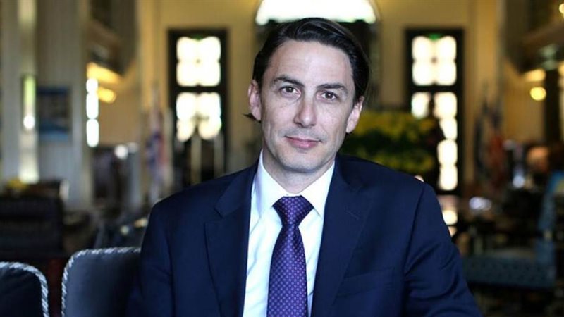 عاموس هوشستين