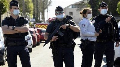 الداخلية الفرنسية: إصابة مهاجم الشرطي في 