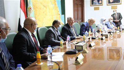 وزراء الزراعة والتنمية والإسكان يتابعون تنفيذ توجيهات رئيس الجمهورية لإزالة التعديات على الأراضي الزراعية