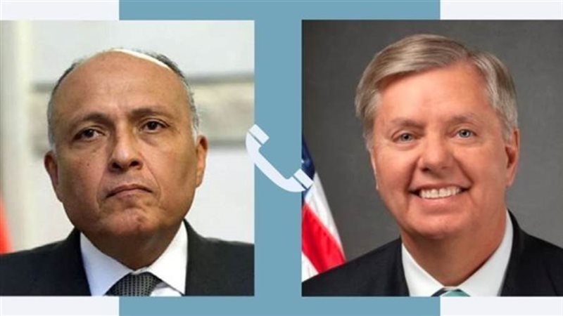 سامح شكري والسيناتور