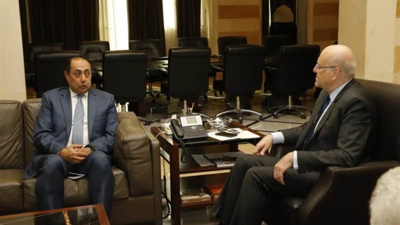 السفير حسام زكي