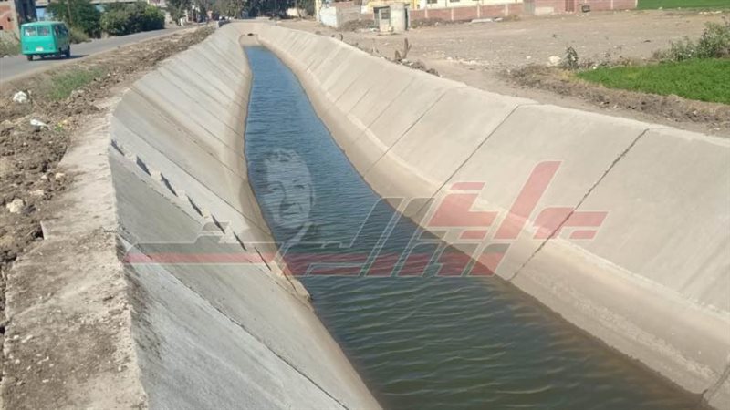 تبطين الترع