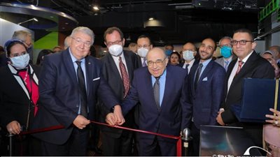  افتتاح  معرض 