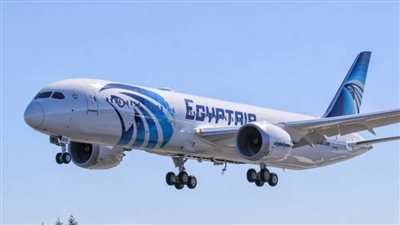 غدا.. مصر للطيران تسير 64 رحلة داخلية ودولية لنقل 7004 ركاب