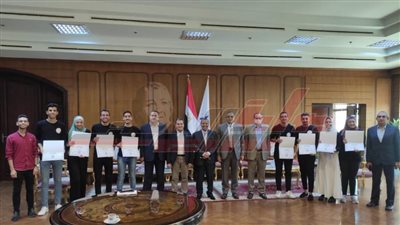 رئيس جامعة كفر الشيخ يستقبل أسرة طلاب من أجل مصر