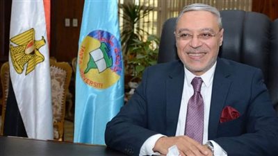 رئيس جامعة طنطا يشيد بكلية الطب ودورها التعليمي الرائد في إقليم الدلتا