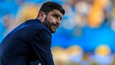 بعد ثلاثة هزائم وتعادل.. النصر يعلن إقالة مدربه بيدرو إيمانويل