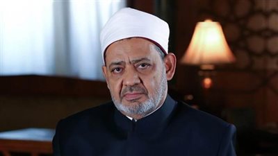شيخ الأزهر يستقبل اتصالًا هاتفيًا من ملك البحرين