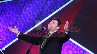 أمير الغناء يواصل آسر القلوب في رحاب مملكة الطرب بـ