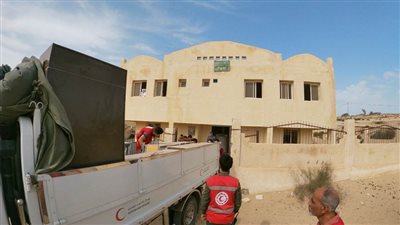 الهلال الأحمر المصري يجهز 11 نادي أسرة بمحافظة شمال سيناء