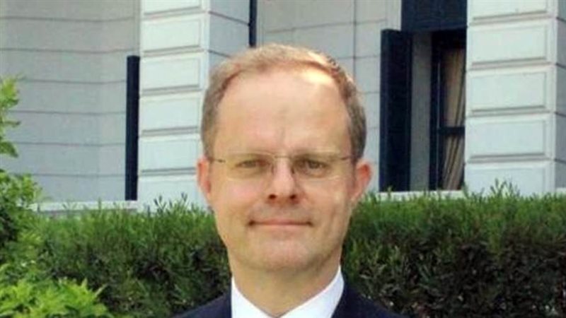 سفير بريطانيا لدى