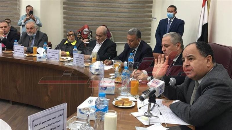 وزير المالية الدكتور