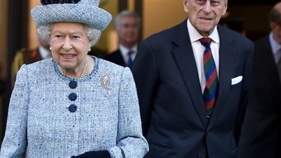 بسبب التواء في الظهر.. الملكة إليزابيث تتغيب عن حضور 