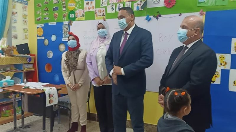 افتتاح المدارس