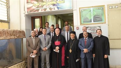 سفير الفاتيكان بالقاهرة في جولة تفقدية موسعة داخل أرجاء الحرم الجامعي بأسيوط