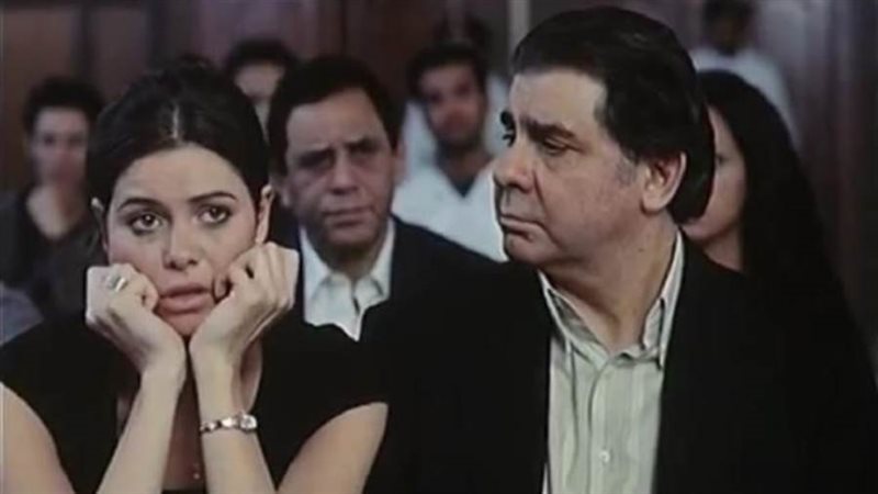 يسرا اللوزي