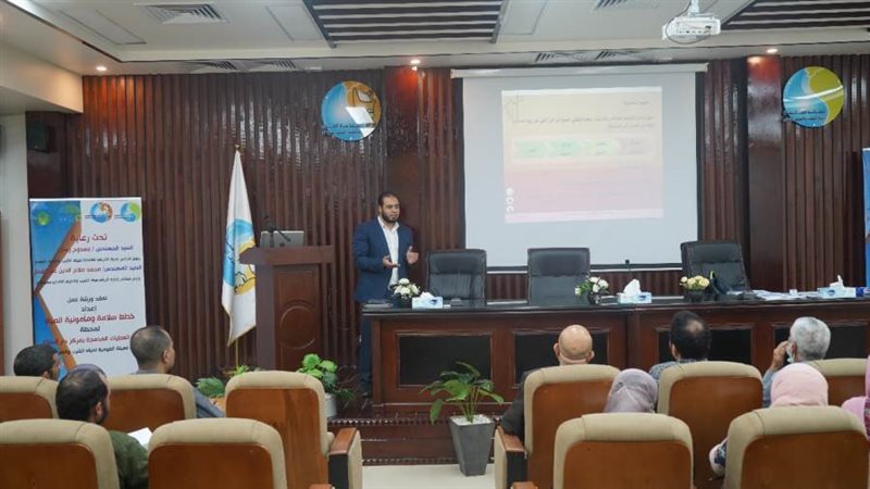 من جانب الورش