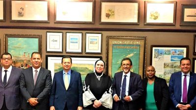 وزيرة التجارة والصناعة تبحث مع نظيرها الجنوب إفريقي تعزيز التعاون بين البلدين