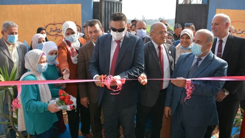 محافظ الدقهلية خلال