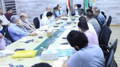 مياه المنيا تتابع نسب تنفيذ 5 محطات مياه شرب بقرى 