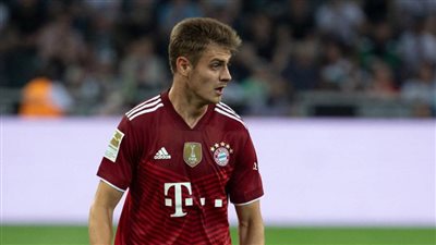 بايرن ميونخ يعلن إصابة مدافعه الكرواتي جوسيب ستانيشيتش بفيروس 