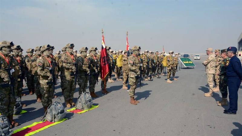 التدريب البحرى الجوى