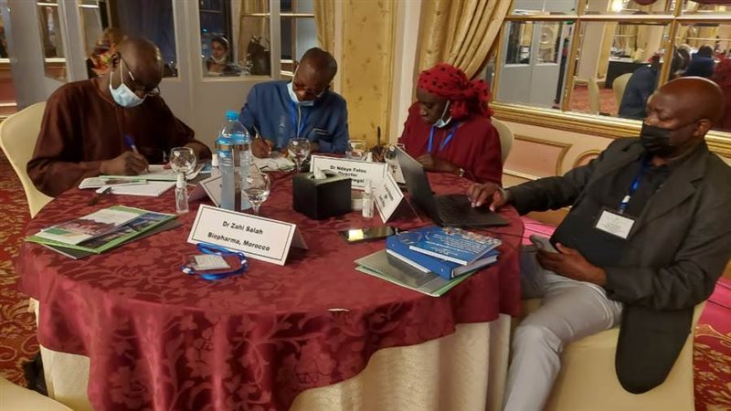 جانب من المشاركين