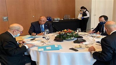 شكري يلتقي مع وزراء الخارجية المشاركين في الاجتماع الوزاري من كل من اليونان وقبرص وفرنسا