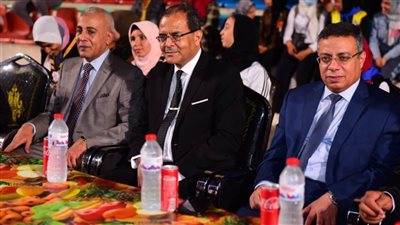 جامعة سوهاج تكرم ٧٠ طالبًا في ختام مسابقات الأنشطة الطلابية بالمدن الجامعية