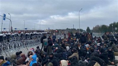 الجامعة العربية تتضامن مع المهاجرين والعالقين بين بيلاروسيا وبولندا