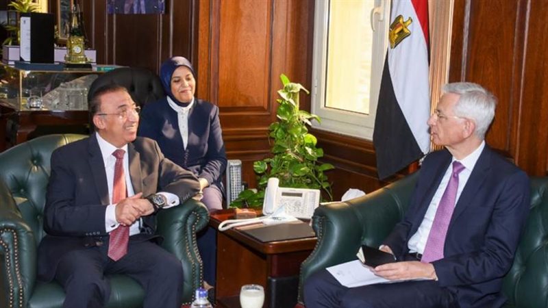 محافظ الإسكندرية