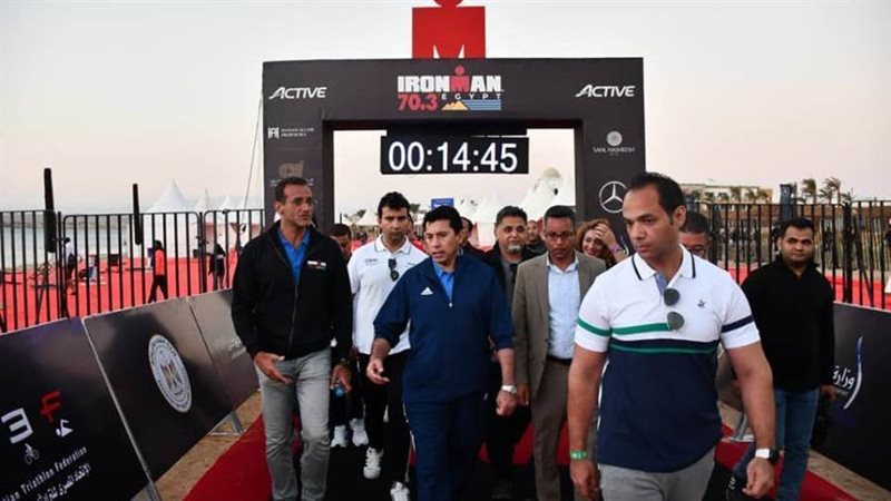 وزير الشباب والرياضة