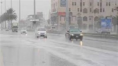 سقوط أمطار غزيرة على عدد من المحافظات