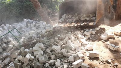 إزالة 61 حالة تعدٍّ على أراضي أملاك دولة ومجارٍ مائية بمركز البداري