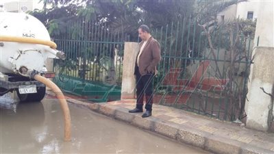 محافظ كفر الشيخ يكلف برفع مياه الأمطار من الشوارع والميادين 