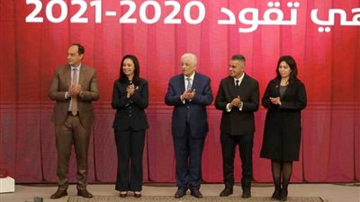 تنسيقية شباب الأحزاب تشهد تخريج الدفعة الثانية من برنامج 