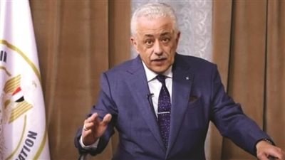 الحكومة تنفي إجراء امتحانات الصفين الأول والثاني الثانوي من المنزل